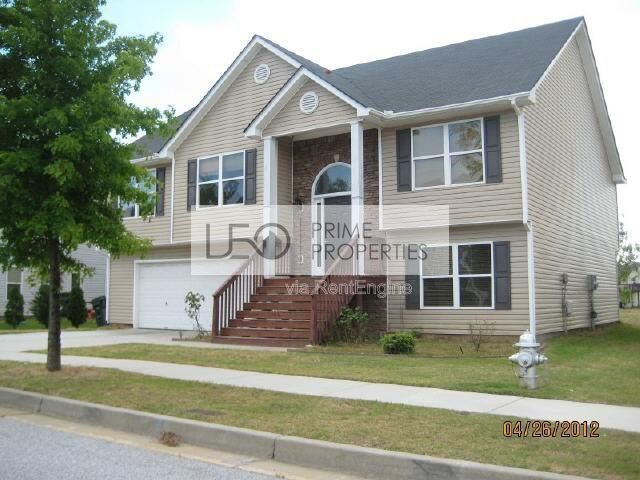 Building Photo - 3168 Meadow Point Dr