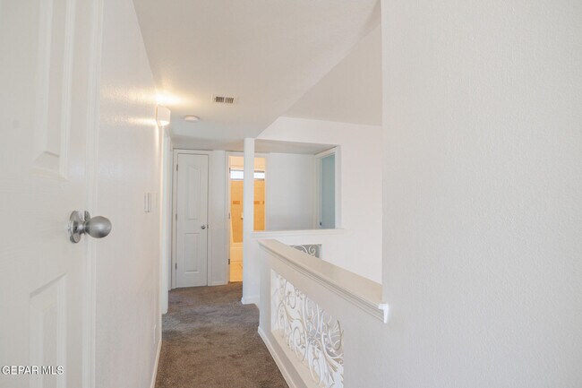 Building Photo - 1497 Dunlin Pl