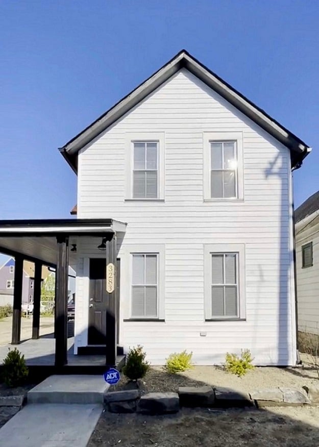 Building Photo - 3283 W 23rd Pl