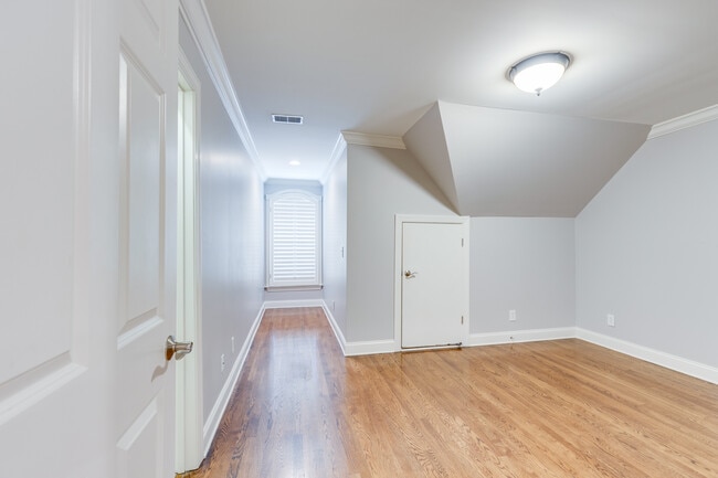 Building Photo - 1801 Shackleford Rd