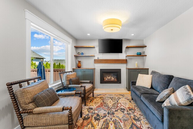 Building Photo - 7275 SW 195th Ave