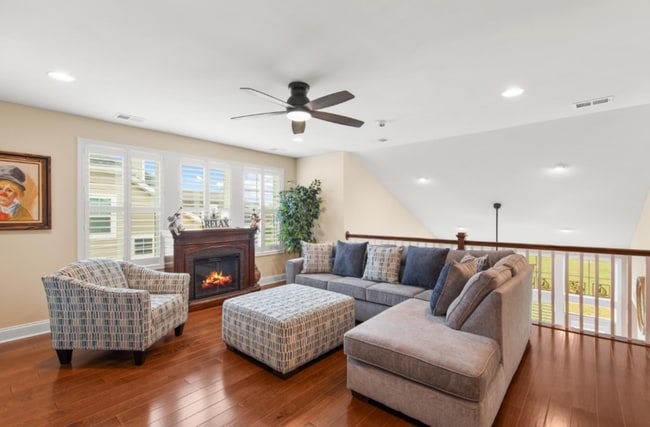 Building Photo - 25098 Tanager Ln