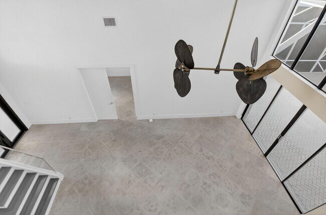 Building Photo - 11119 Blue Coral Dr