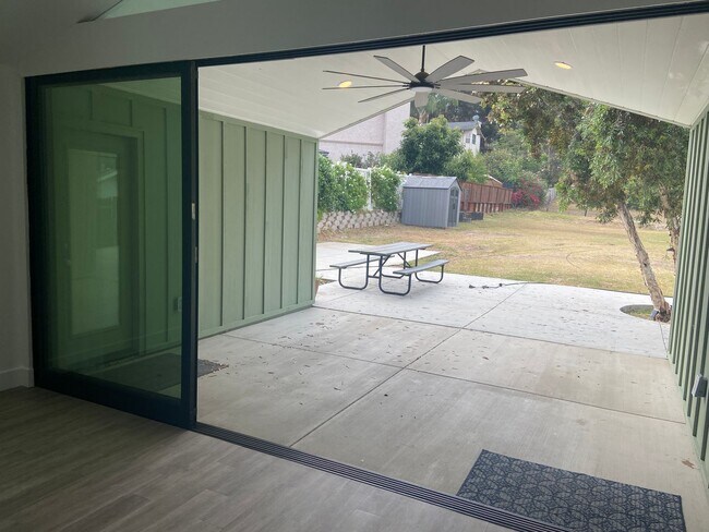 Building Photo - 4 Bedroom 3 Bath + Office / 5th Bedroom Ho...