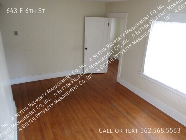 Building Photo - 643 E 6th St