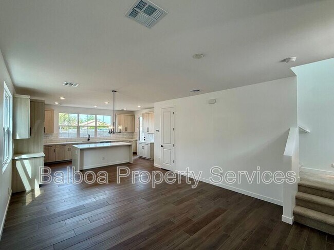 Building Photo - 2345 E Stephens Ct