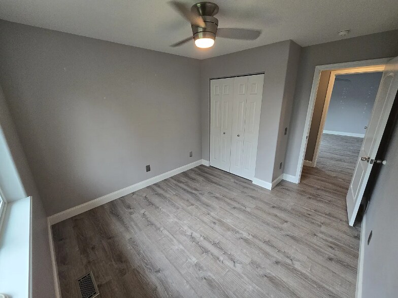 Building Photo - 9300 Beitinger Dr