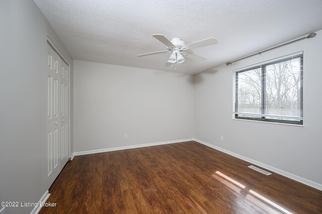Building Photo - 7419 W Orchard Grass Blvd