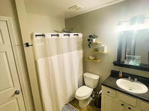 Building Photo - 837 Forrest Cir SE