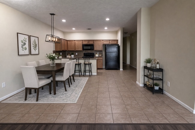 Building Photo - 21421 E Wallis Dr