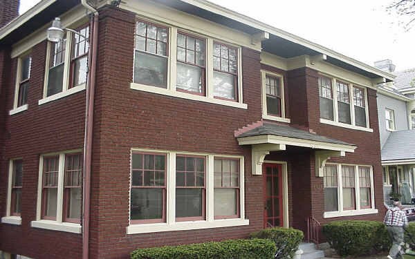 Building Photo - 2631-2635 Highland Ave