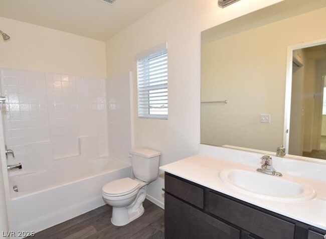 Building Photo - 4135 Chamisa Cove St