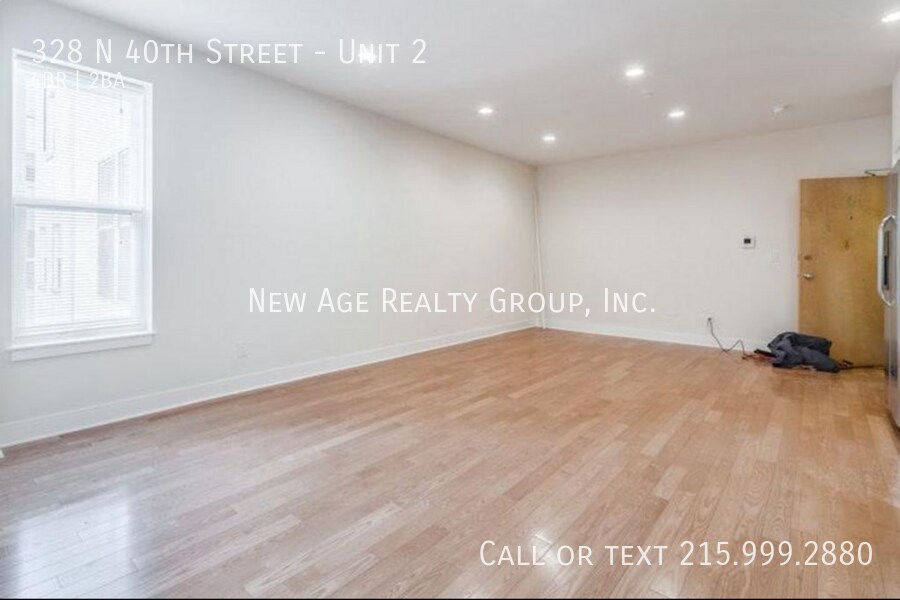 Building Photo - 328 N 40th St