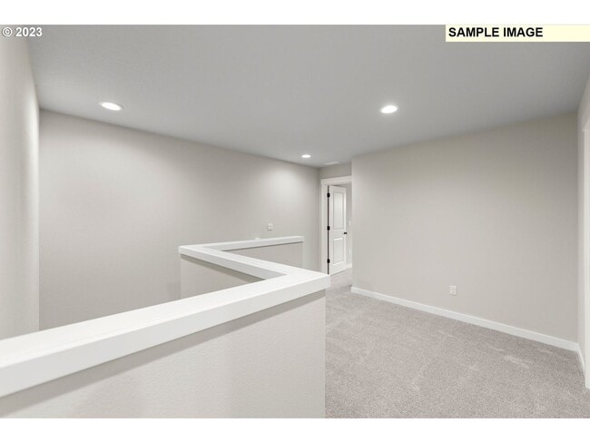 Building Photo - 18418 NE 46th Pl