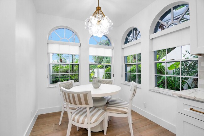 Building Photo - 201 Ryder Cup Cir S