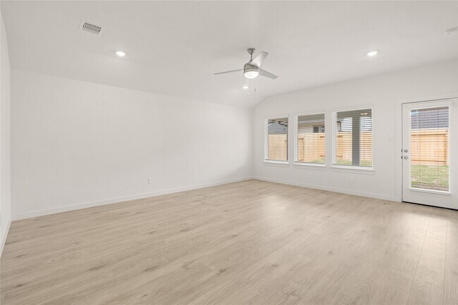 Building Photo - 31110 Winchester falls Ct