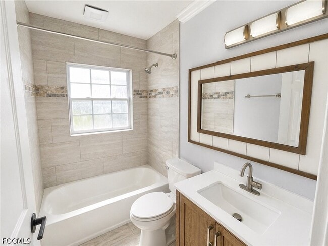 Building Photo - 2079 E Tobago Cir