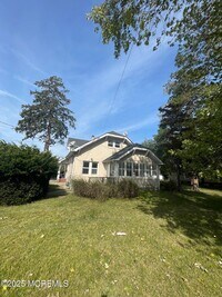 Building Photo - 399 W Park Ave