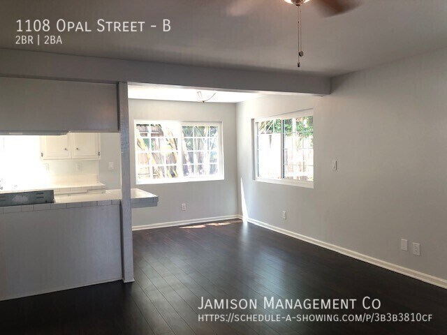 Building Photo - 1108 Opal St