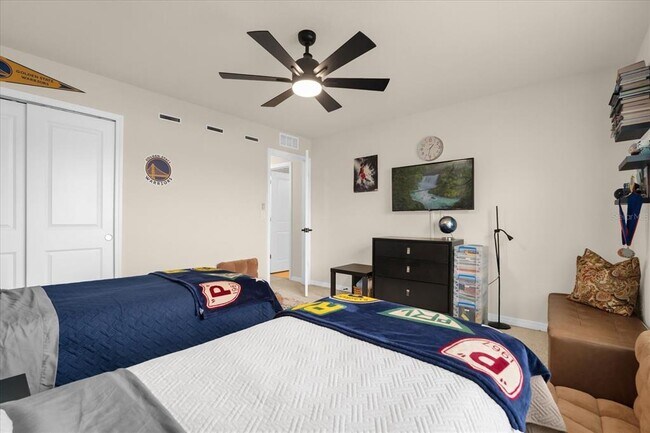 Building Photo - 2523 Bright Jewel St