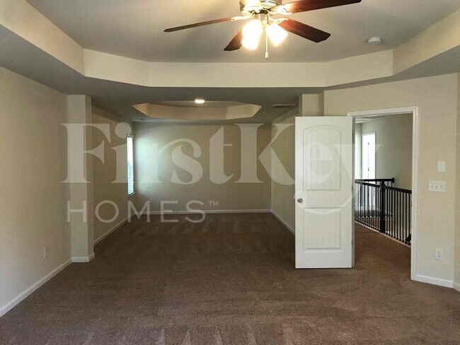 Building Photo - 948 Spanish Moss Tr