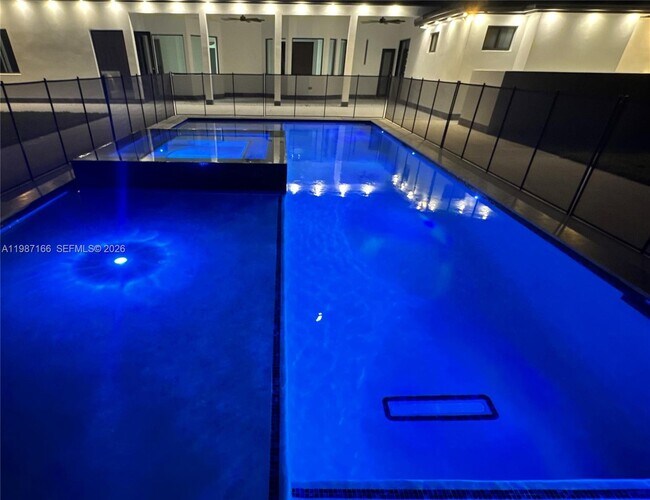 Building Photo - 19880 SW 134th Ave