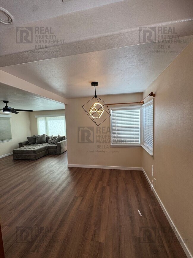 Building Photo - Charming, Updated, and Move-In Ready — A L...