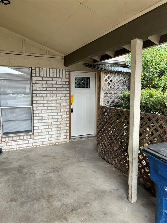 Building Photo - 5302 Indio Cir