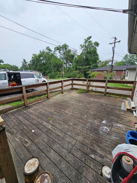 Building Photo - 107 Hillcrest Dr