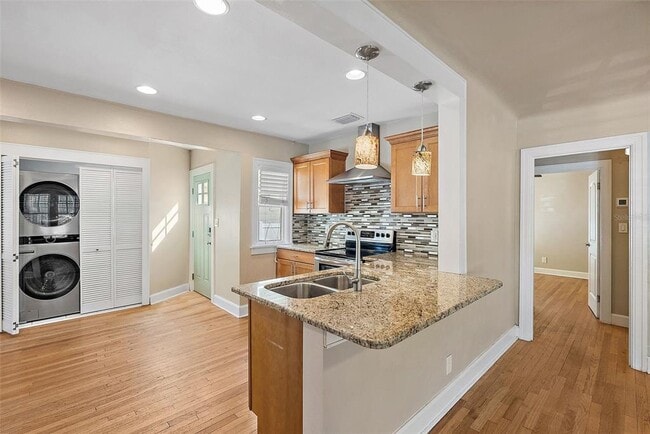Building Photo - 769 Kirkwood Terrace N