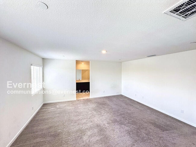 Building Photo - 8128 Bossa Nova Way