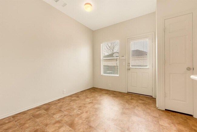 Building Photo - 29731 Sullivan Oaks Dr