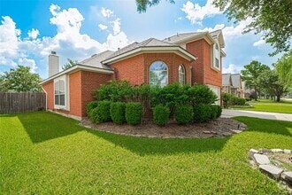 Building Photo - 24730 Blane Dr