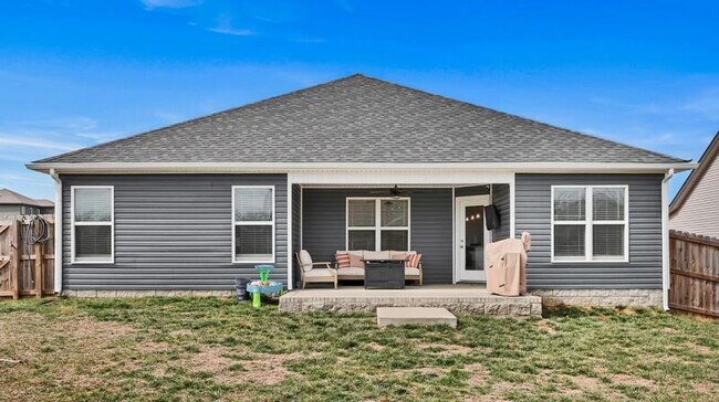 Building Photo - 441 Pomeroy Dr