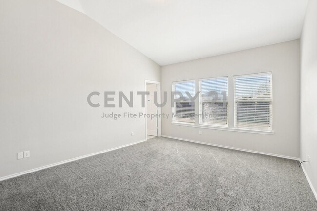 Building Photo - Lovely 4/2/2 in Forney For Rent!