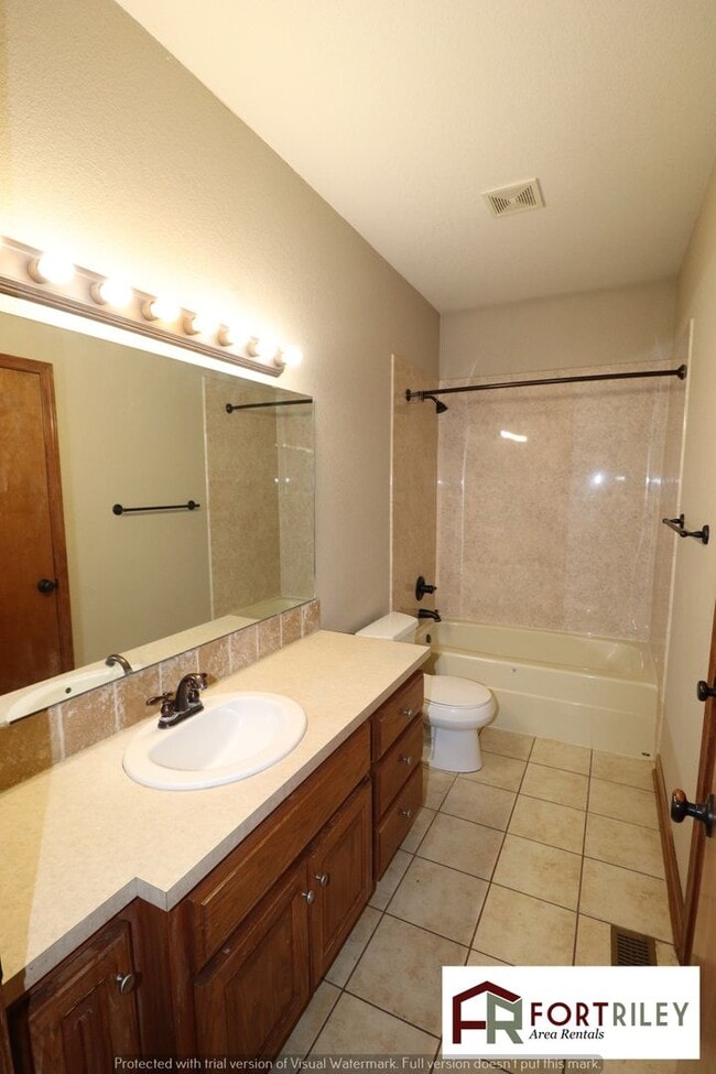 Building Photo - Gorgeous Home for Rent!