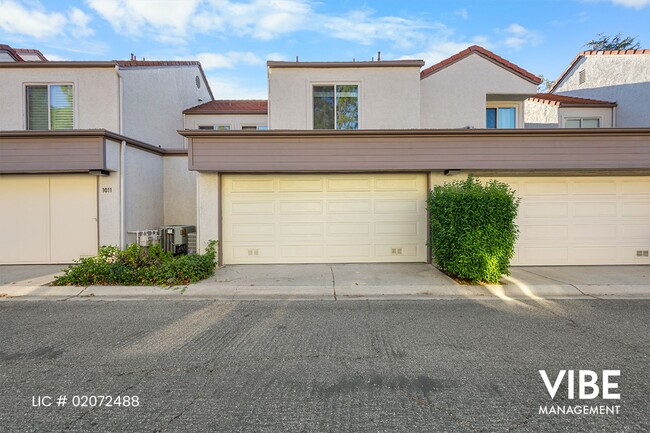 Building Photo - LOCATION, LOCATION, LOCATION!!!! "Hidden Canyon" w/ MOUNTAIN & SUNSET VIEWS