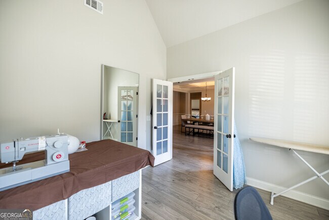Building Photo - 2539 Tomoka Dr