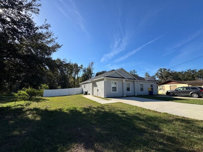 Building Photo - Start Fresh in a New 3BD/2BA Home Built for the Way You Live in Oviedo! WASHER & DRYER INCLUDED! ...