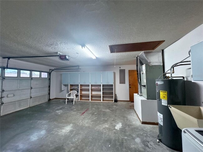 Building Photo - 2870 SW 143 Place Rd