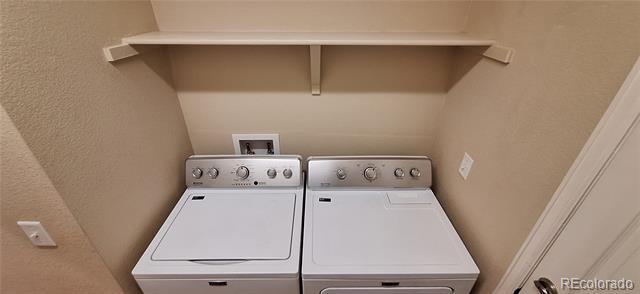 Building Photo - 3645 Desert Ridge Cir