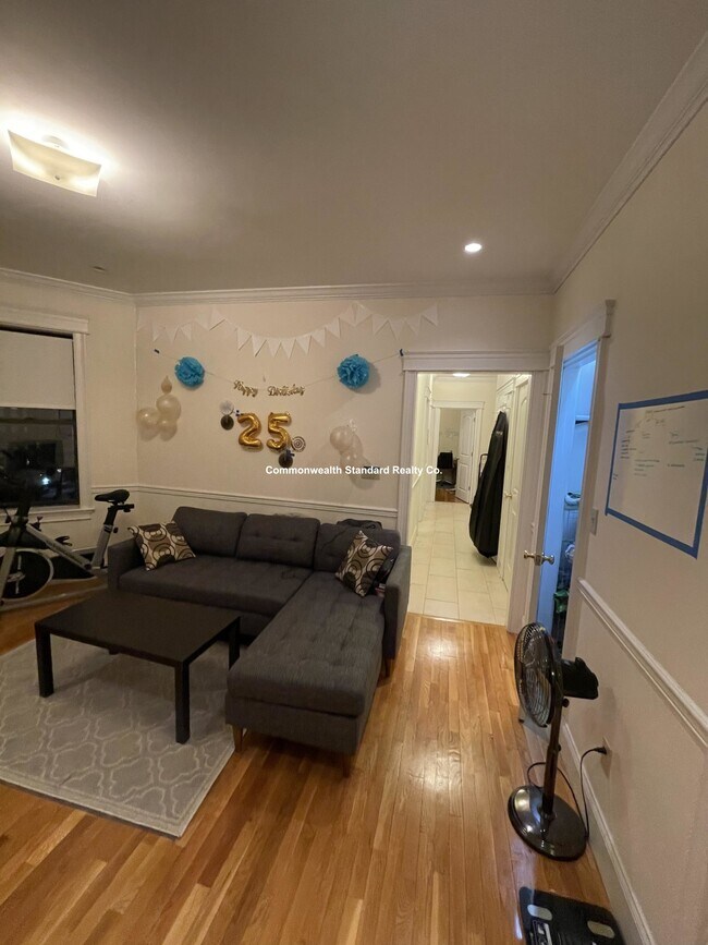 Building Photo - 1340 Commonwealth Ave