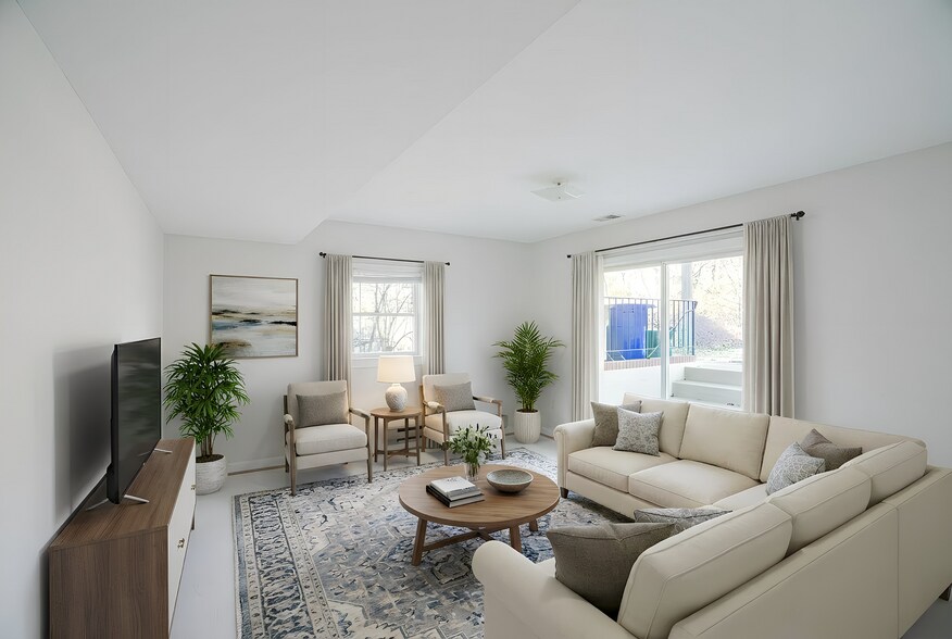 Building Photo - 8729 36th Ave