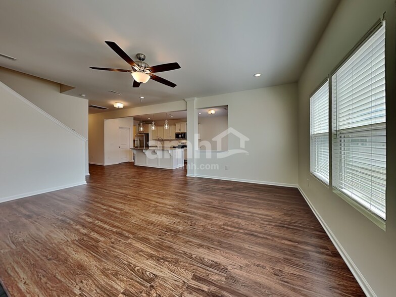 Building Photo - 5705 Oakgate Dr