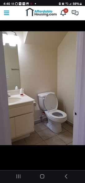 Building Photo - 745 S Lark Ellen Ave