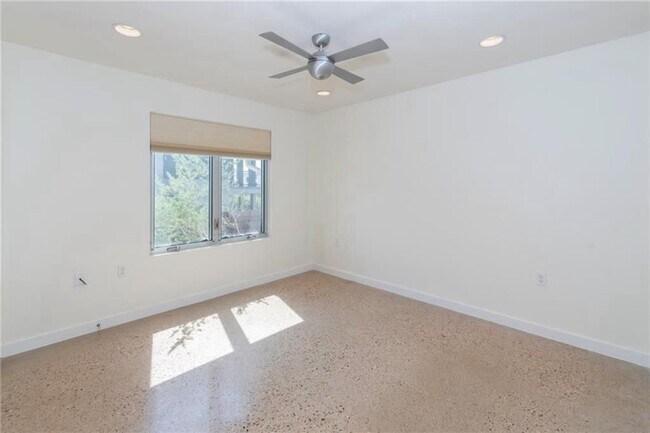 Building Photo - 7313 Ava Ln