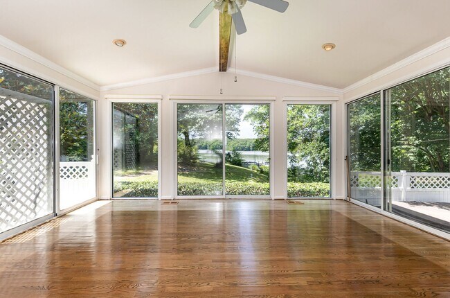 Building Photo - WATERFRONT RENTAL PROPERTY
