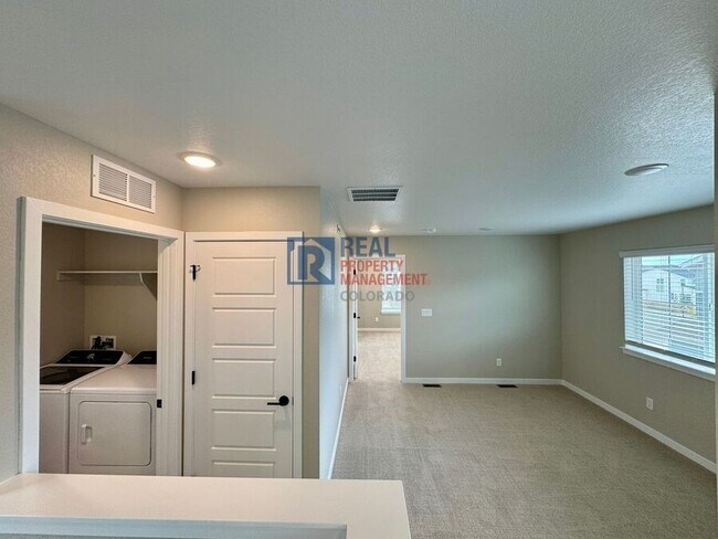 Building Photo - 21042 E 63rd Dr
