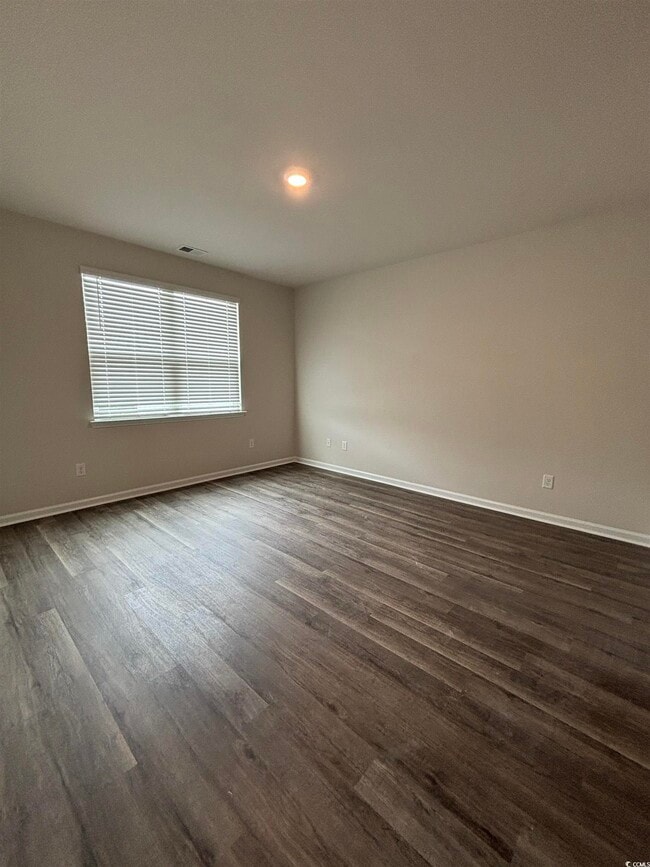 Building Photo - 210 Hadley Spgs Ave