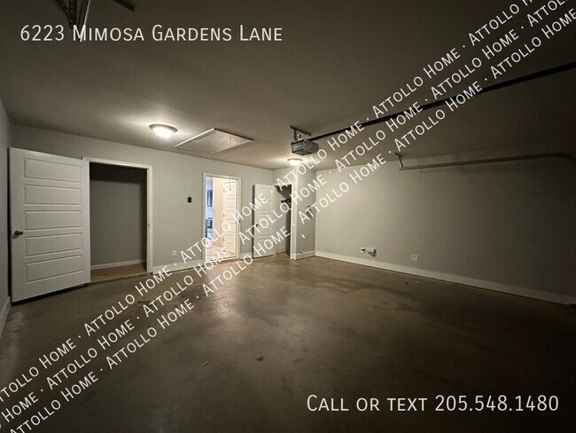 Building Photo - 6223 Mimosa Garden Ln